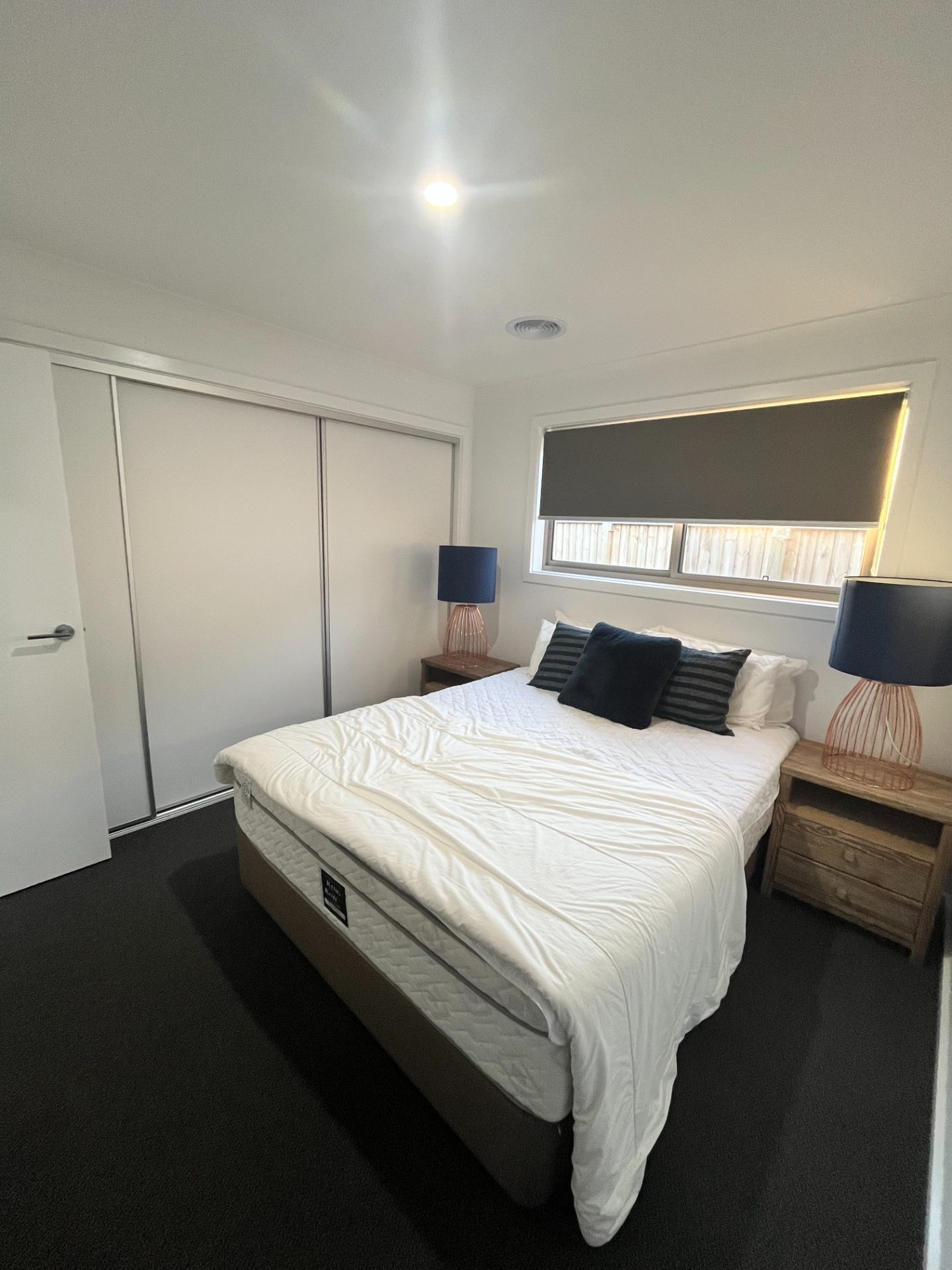 Space 3 — Single bedroom photo 3